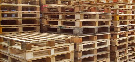 What is the purpose of a wooden pallet